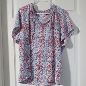 Women's Blue and Red Patterned Top
